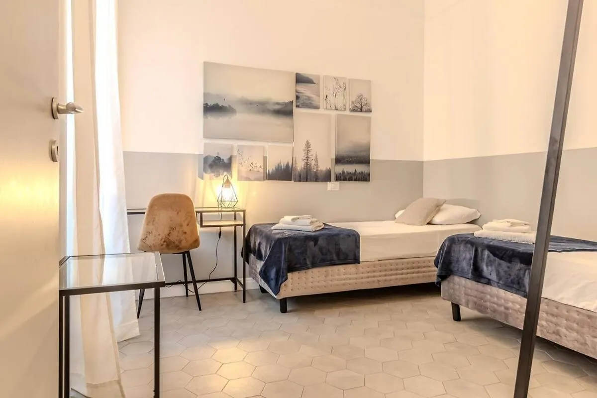 Blue Como Luxury Apt #1 0*,  Italia
