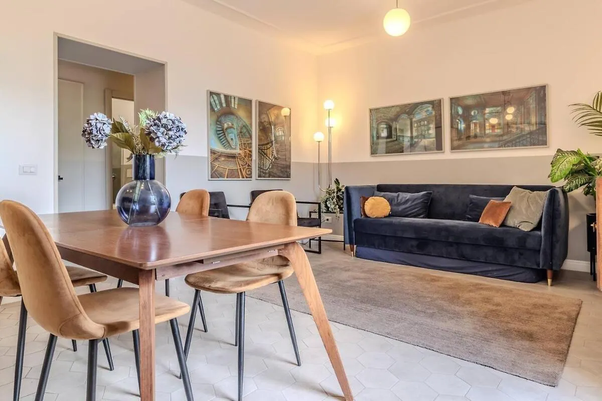 Apartment Blue Como Luxury Apt #1