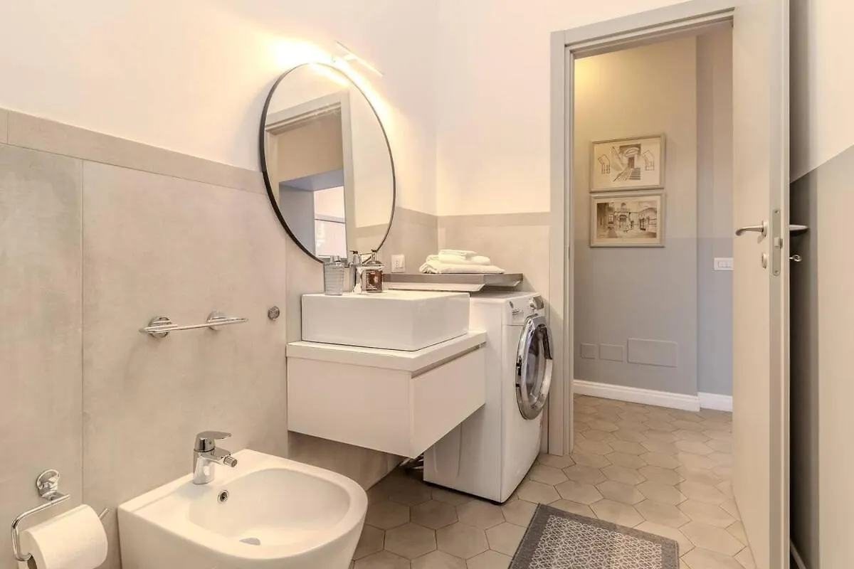 Blue Como Luxury Apt #1